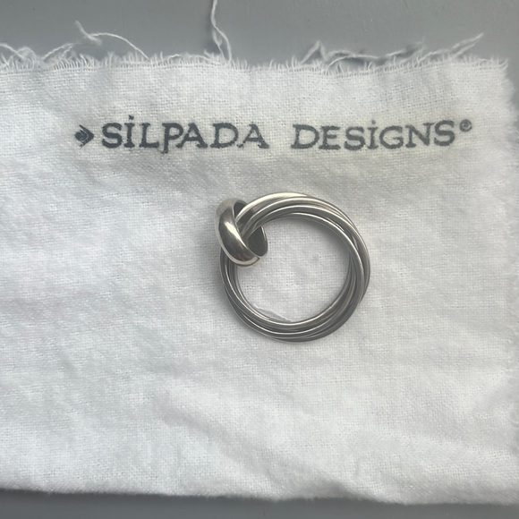 Silpada Circle Braclet & Pendant - Picture 2 of 3